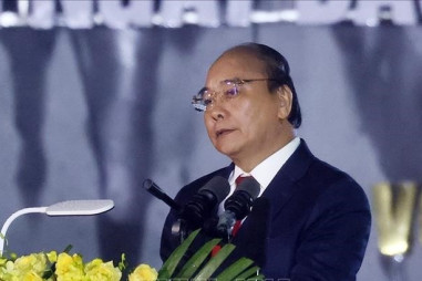 Chủ tịch nước Nguyễn Xuân Phúc dự Lễ kỷ niệm 65 năm ngày Bác Hồ về thăm Quảng Bình