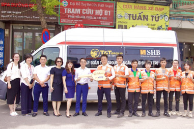 T&T Group và SHB tặng xe cứu thương cho Đội hỗ trợ sơ cứu FAS Angel Hà Nội