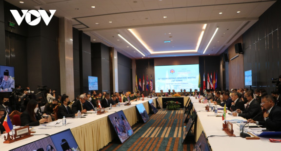 Hội nghị Bộ tưởng Quốc phòng ASEAN thứ 16: Đoàn kết vì một nền an ninh hài hòa