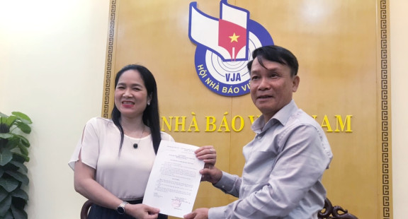 Nhà báo Vũ Thị Hà làm Phó Trưởng ban phụ trách Ban Công tác hội