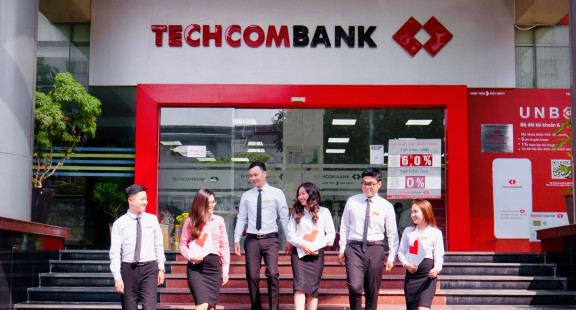 Techcombank tuyển dụng  nhân tài quốc tế về làm việc
