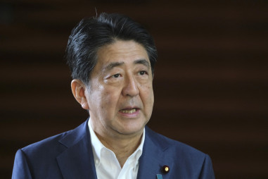 Cựu Thủ tướng Nhật Bản Abe Shinzo bị bắn tại Nara