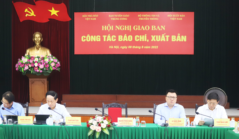 Hội nghị giao ban công tác báo chí, xuất bản năm 2022