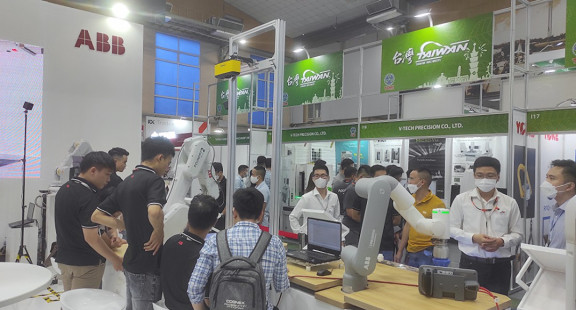Khai mạc triển lãm sản xuất công nghiệp Quốc tế VME 2022 tại Hà Nội