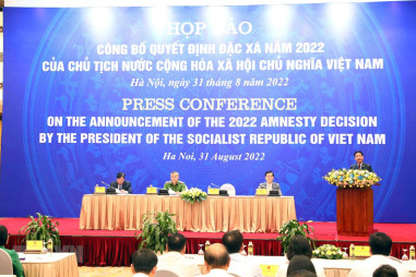 Công bố quyết định đặc xá năm 2022 của Chủ tịch nước CHXHCN Việt Nam