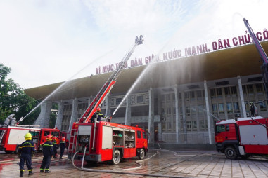 Hà Nội yêu cầu tăng cường lãnh đạo, chỉ đạo công tác phòng cháy, chữa cháy