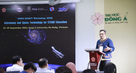 Thiên văn học và ứng dụng công nghệ vũ trụ trong giáo dục STEAM 2022