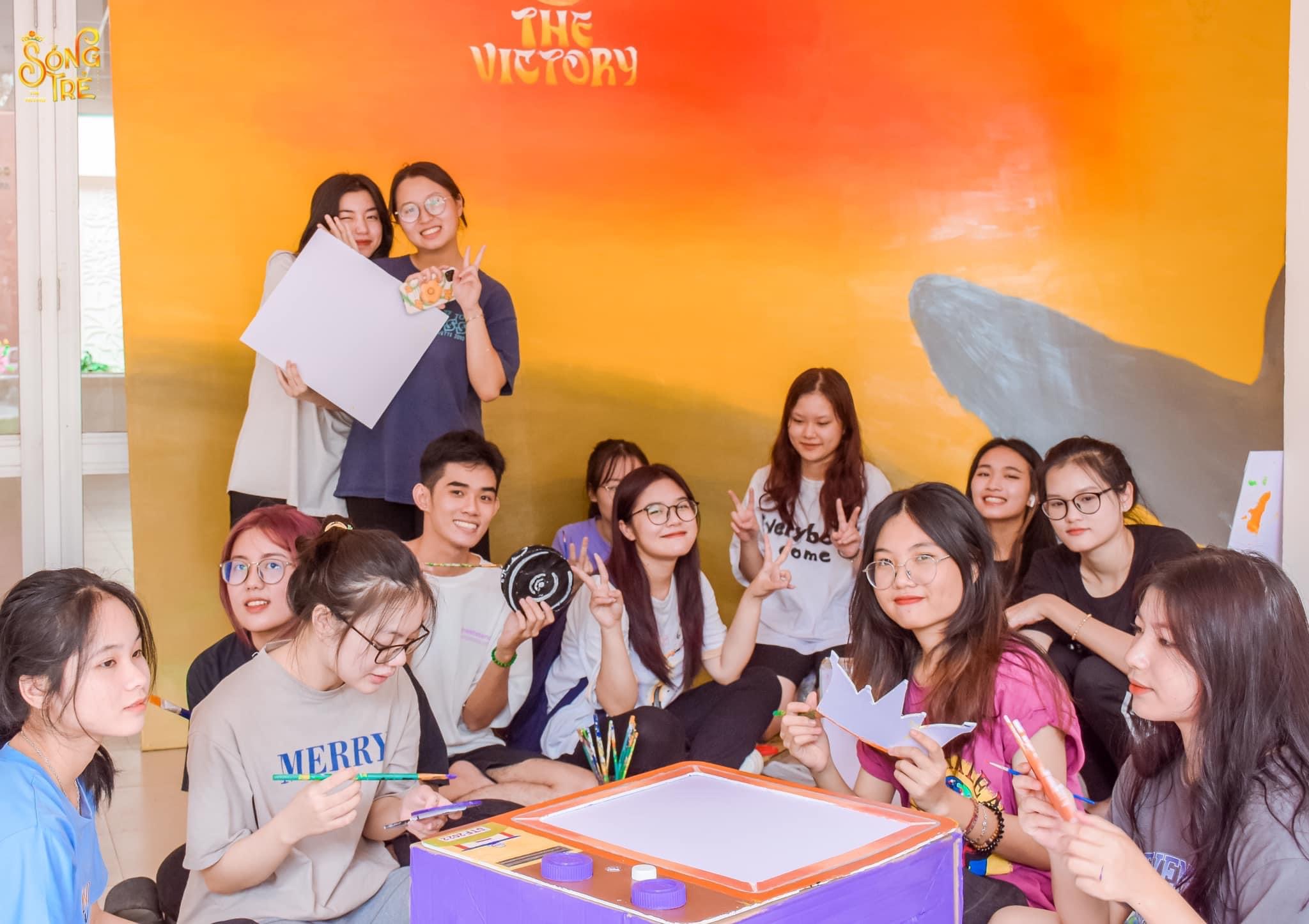 Đại náo trường báo cùng Photobooth Sóng Trẻ Festival 2022 