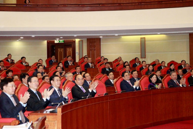 Ban hành Nghị quyết về Nhà nước pháp quyền xã hội chủ nghĩa Việt Nam