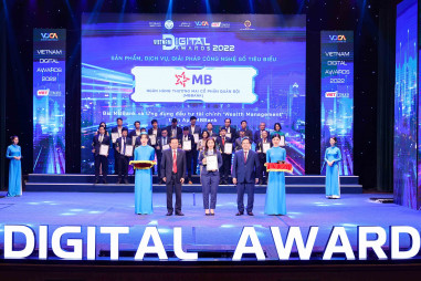 MB 'thắng lớn' tại giải thưởng Chuyển đổi số Việt Nam 2022