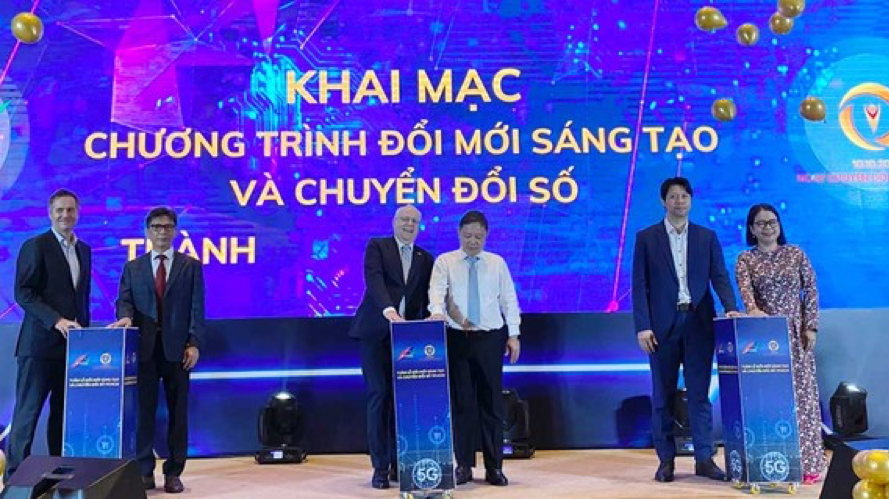 Khai mạc Chương trình đổi mới sáng tạo và chuyển đổi số TP. Hồ Chí Minh