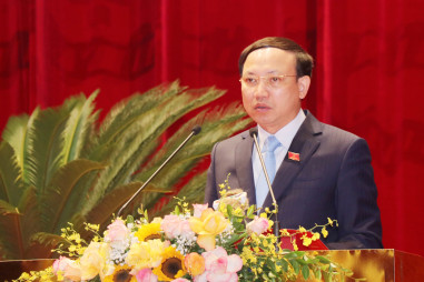 Hội đồng nhân dân tỉnh Quảng Ninh khóa XIV thông qua 9 Nghị quyết quan trọng