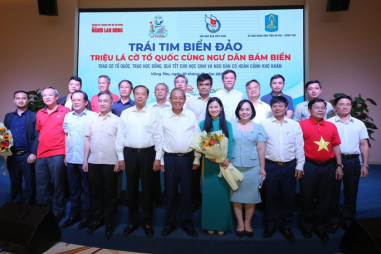 Hội Nhà báo Việt Nam tổ chức Chương trình “Trái tim biển đảo”