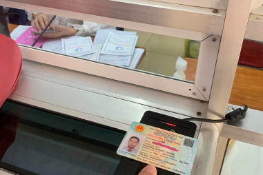 Quảng Bình: Phấn đấu đạt 100% người dân dùng CCCD thay thế thẻ BHYT