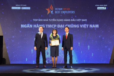 PVcomBank Top 500 Nhà tuyển dụng hàng đầu Việt Nam