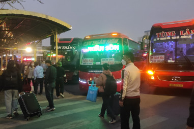 Hà Nội tăng cường hơn 2.400 lượt xe khách phục vụ  dịp Tết Nguyên đán 2023