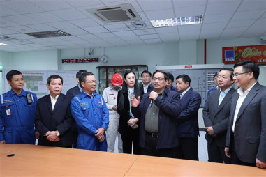 Thủ tướng Phạm Minh Chính thăm các cơ sở kinh tế tỉnh Quảng Ngãi