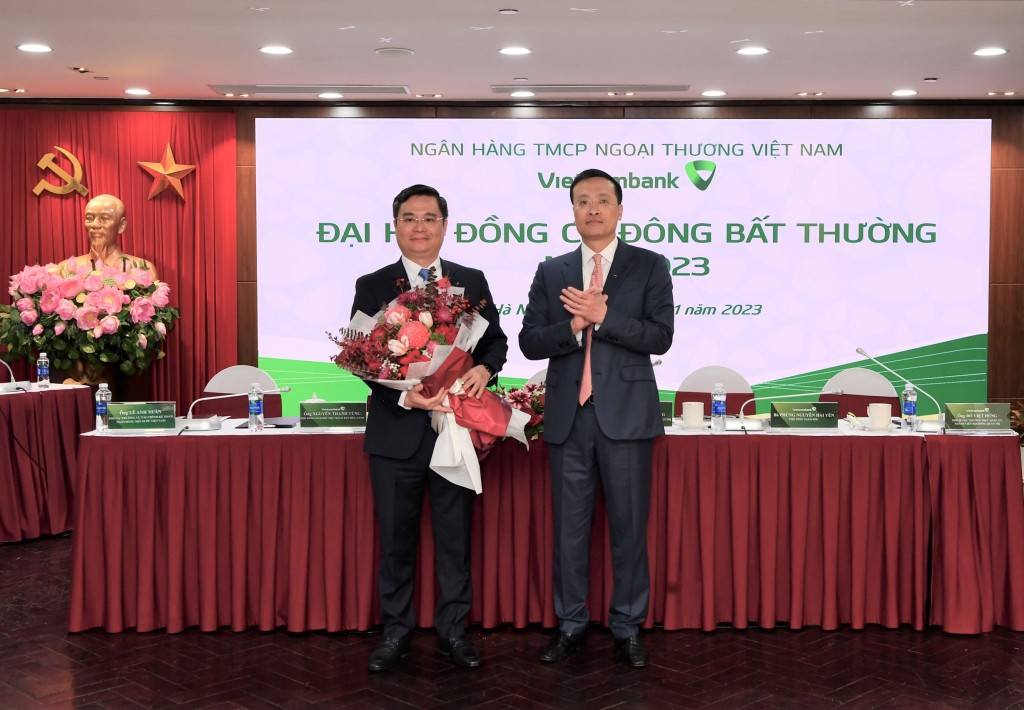 Vietcombank tăng vốn điều lệ và bầu bổ sung thành viên HĐQT