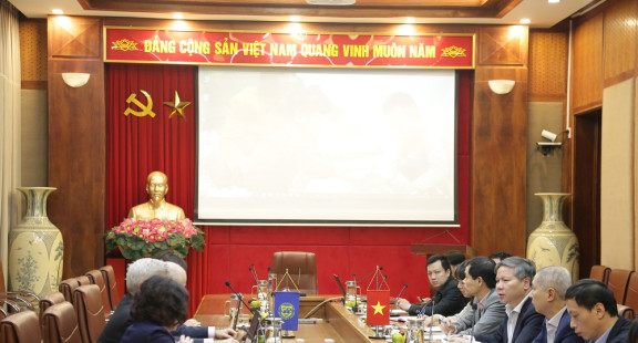 BHXH Việt Nam: Khai giảng khóa đào tạo về xây dựng mô hình dự báo cân đối quỹ hưu trí