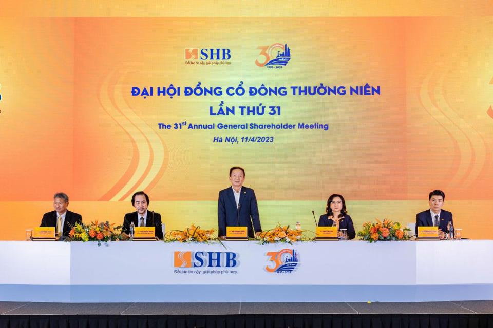 Chuyển đổi mạnh mẽ và toàn diện, SHB hướng mục tiêu hiệu quả tốp đầu hệ thống