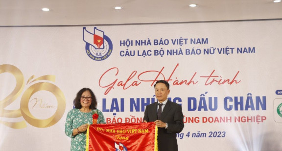 Câu lạc bộ Nhà báo nữ Việt Nam: 20 năm - Hành trình ghi lại những dấu chân