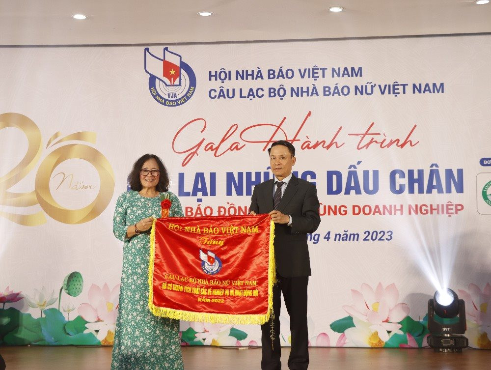 Câu lạc bộ Nhà báo nữ Việt Nam: 20 năm - Hành trình ghi lại những dấu chân
