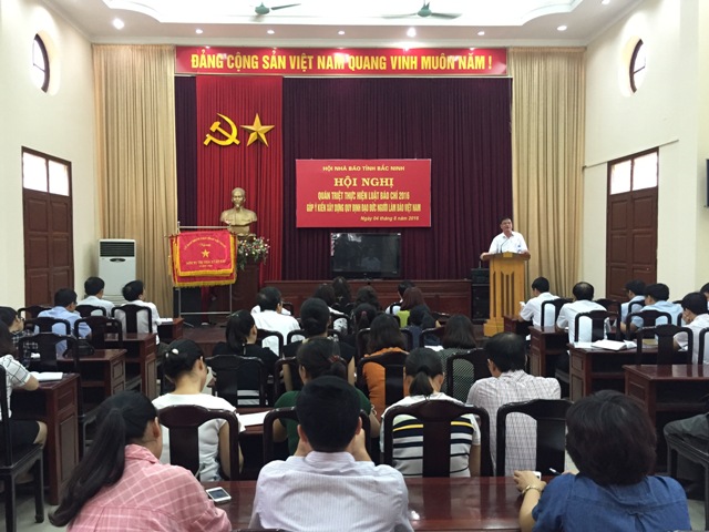 Hội Nhà báo tỉnh Bắc Ninh tổ chức Học tập quán triệt Luật Báo chí, góp ý xây dựng qui định đạo đức người làm báo