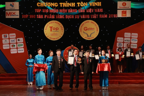 Yến sào Sanest tự hào nhận giải thưởng  “ Tin & Dùng Việt Nam năm 2016”