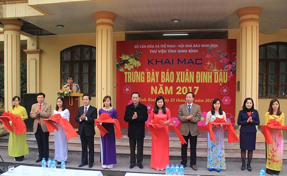 Ninh Bình khai mạc Hội Báo Xuân Đinh Dậu 2017