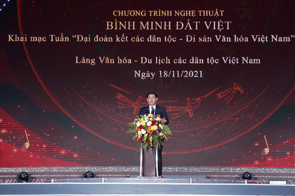 Đại đoàn kết dân tộc là di sản quý giá của truyền thống văn hoá Việt Nam