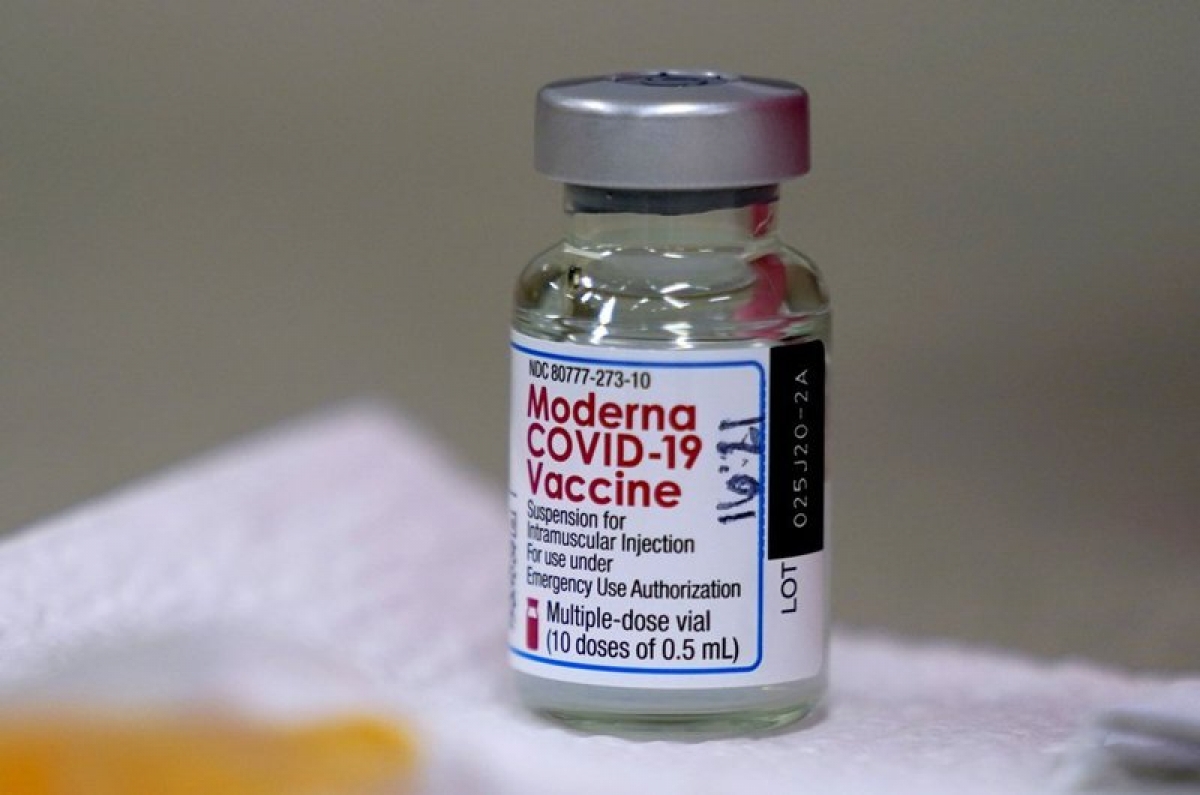 Nhật Bản phê duyệt vaccine Covid-19 của Moderna cho mũi tiêm thứ 3