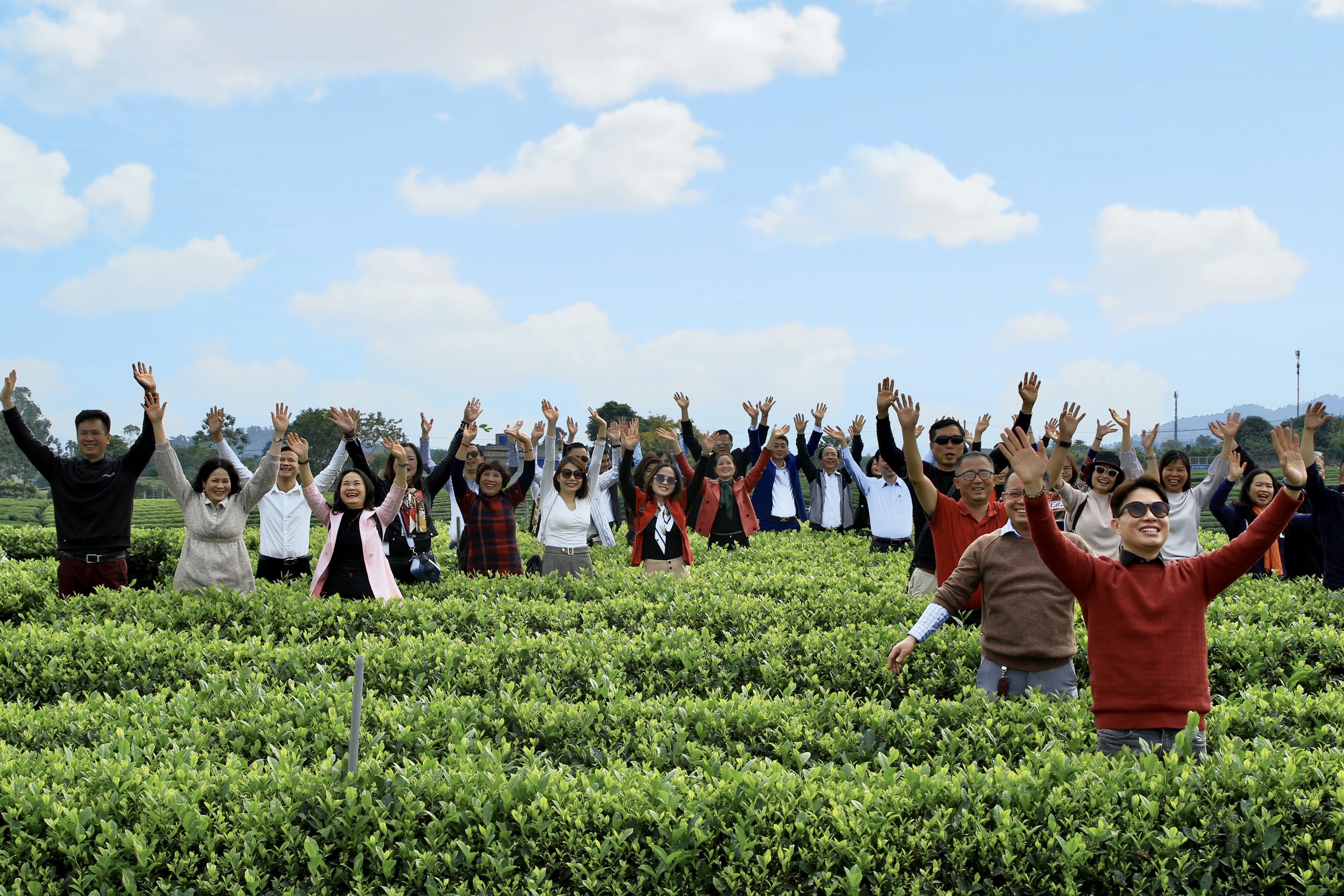 Khởi động bằng chương trình Famtrip "Trở về Thủ đô gió ngàn"