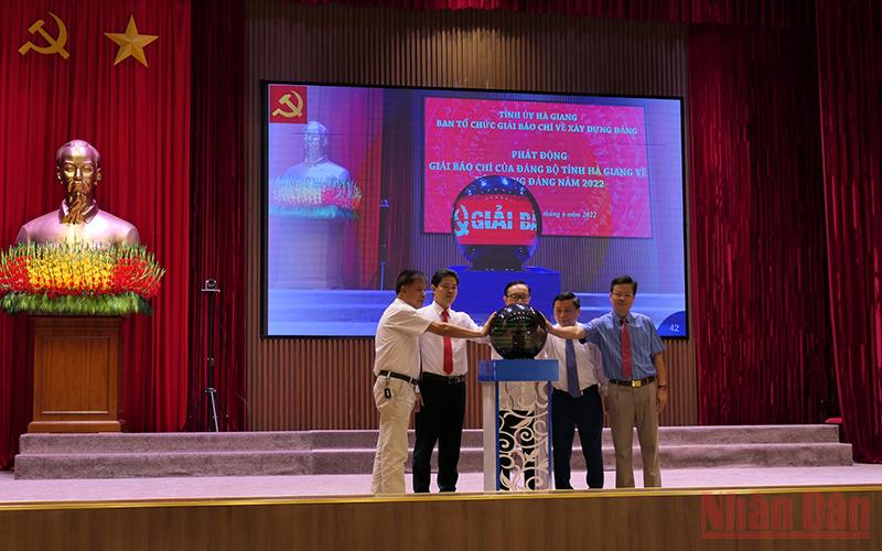 Hà Giang phát động Giải báo chí về công tác xây dựng Đảng
