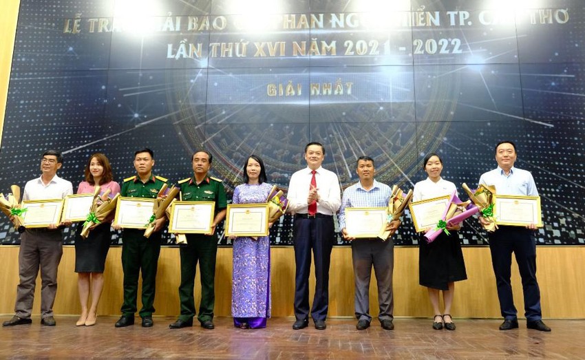 Cần Thơ: Trao Giải Báo chí Phan Ngọc Hiển