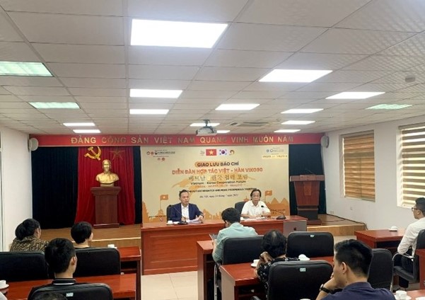 30 năm gắn kết và phát triển Việt - Hàn