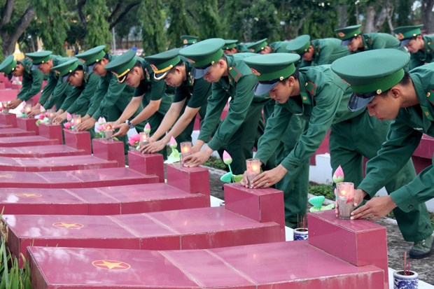 Triển lãm 75 năm đền ơn đáp nghĩa: Tri ân người có công với cách mạng