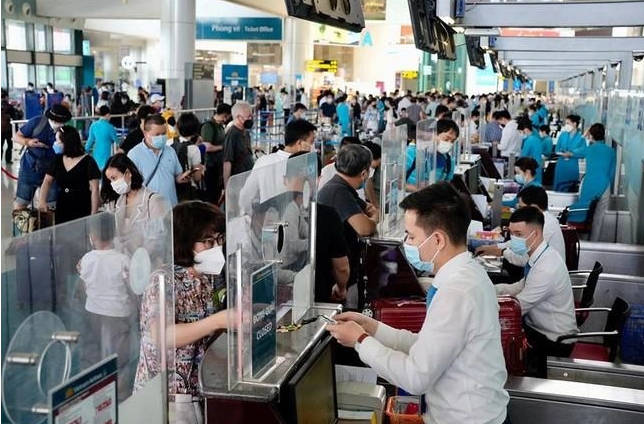 Hàng không bắt đầu mở bán vé máy bay Tết Quý Mão 2023