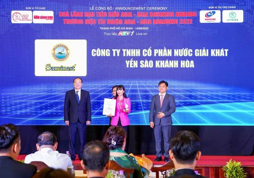 Sanvinest lọt top 10 thương hiệu tín nhiệm Asia 2022