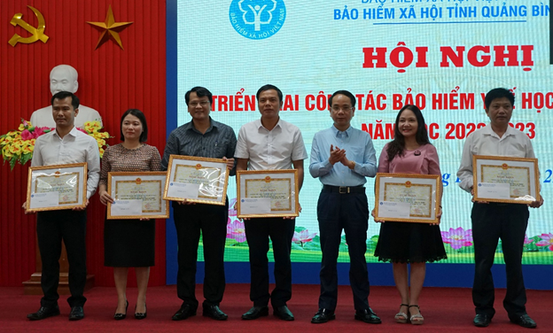 Phấn đấu 100% học sinh, sinh viên tham gia BHYT trong năm học 2022-2023