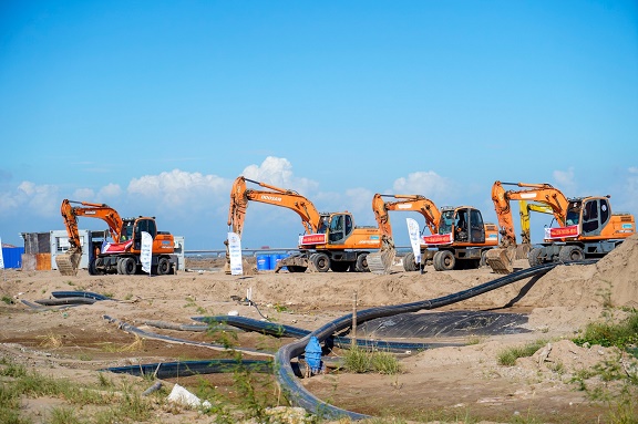 Khởi công tuyến đê biển Nam Đình Vũ - Hải Phòng