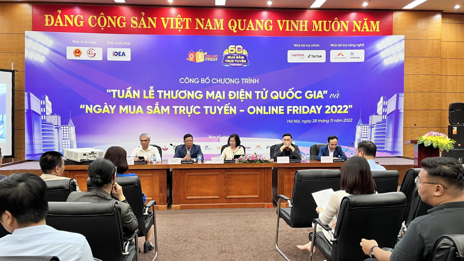 Tuần lễ thương mại điện tử quốc gia và Ngày mua sắm trực tuyến Online Friday 2022