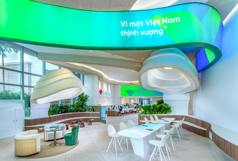 VPBank khai trương chi nhánh Flagship ngân hàng đầu tiên tại Việt Nam