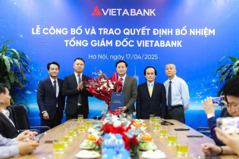 VietABank công bố quyết định nhân sự