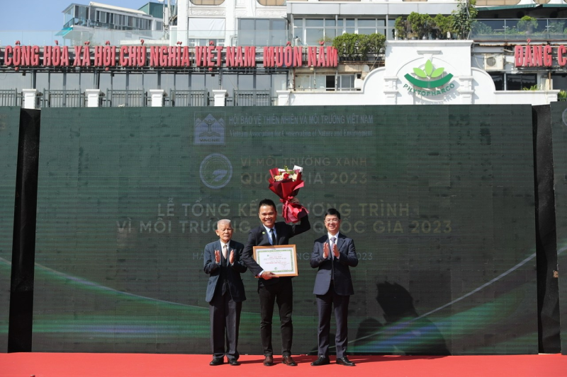 Herbalife Việt Nam vinh dự nhận bằng công nhận đạt các tiêu chí “Vì môi trường xanh quốc gia 2023” 