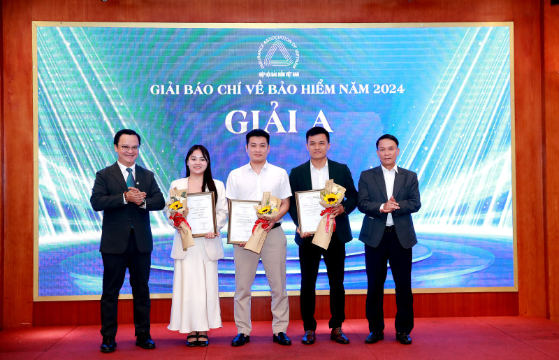 Vinh danh 23 tác phẩm báo chí xuất sắc về bảo hiểm năm 2024