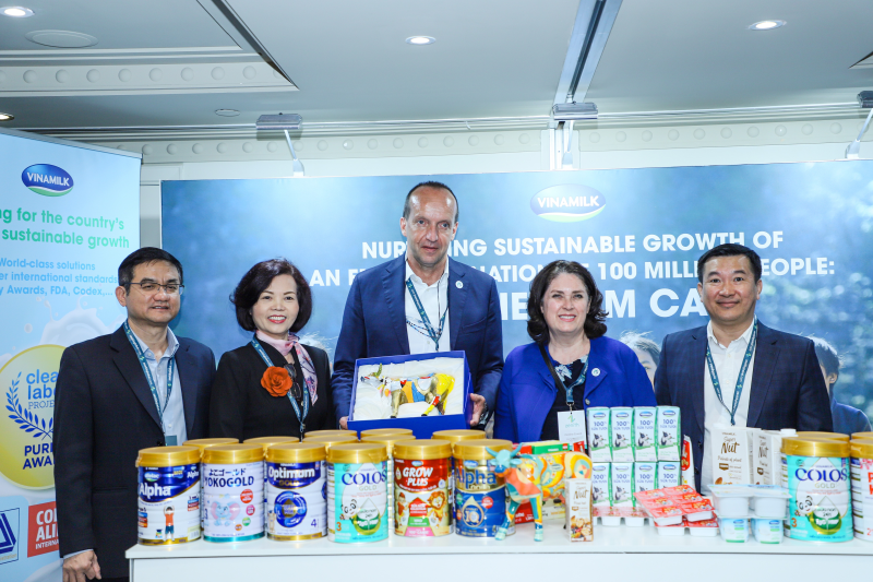 Vinamilk - Đại diện duy nhất đến từ ASEAN tham luận và nhận giải lớn tại hội nghị sữa toàn cầu