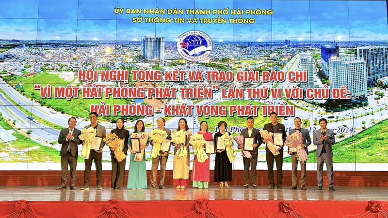 19 tác phẩm xuất sắc được trao giải báo chí “Vì một Hải Phòng phát triển” năm 2024