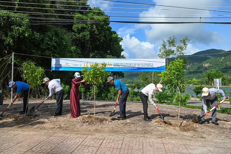 Vietnam Airlines tổ chức “ngày hội Côn Đảo xanh”, chung tay vì đảo xanh, biển sạch