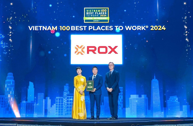 ROX Group tiếp tục được vinh danh “Nơi làm việc tốt nhất Việt Nam”