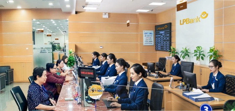 LPBank dẫn đầu về sản phẩm, dịch vụ thẻ JCB trong năm 2022